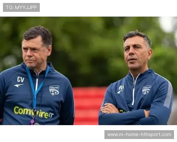 海港教练组面临阵容取舍，老将名单或被缩减