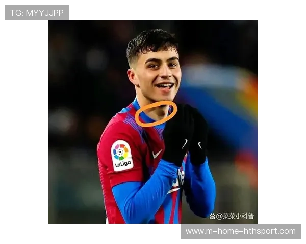 巴萨佩德里脚后跟做球助攻创造梦幻配合